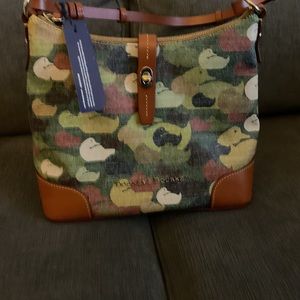 Stunning Dooney & Bourke bag never used